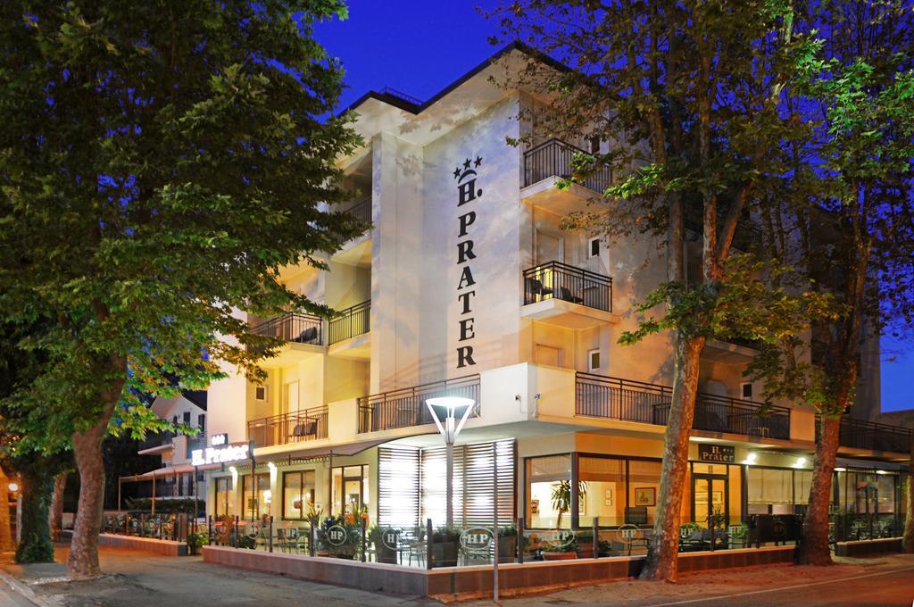 Hotel Prater Чезенатіко Екстер'єр фото